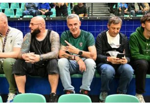 Maciej Zieliński wrócił na trybuny. Legenda Śląska Wrocław na meczu z Budućnostią Podgorica