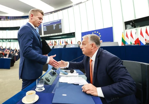 Węgry/ Magyar: „Operacja Czyściec” dotarła do najwęższych kręgów mafii Fideszu
