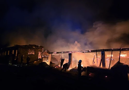 Pożar budynku gospodarczego w Lipnicy Dolnej. W środku około 40 sztuk bydła