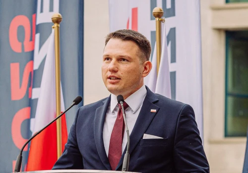 Mentzen postuluje przywrócenie szkoleń wojskowych dla 19-latków
