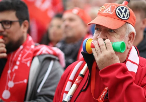 VW wypowiada kolejne układy zbiorowe. Związki zawodowe mówią o 