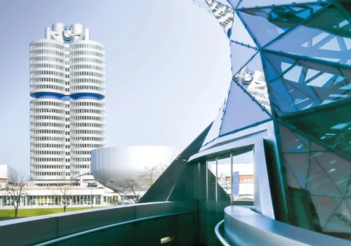 BMW zapowiada najtańszy model Neue Klasse. i1 ma przywrócić napęd na tył