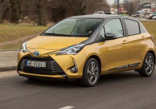 Używana Toyota Yaris III. To małe pancerne auto do miasta