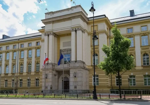 Politycy przepalili miliardy złotych. Nikt za to nie odpowiedział