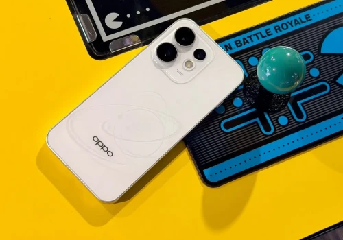 Recenzja OPPO Reno16. Kieszonkowy format i aparaty jak z flagowca