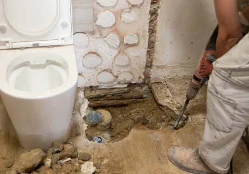 Po remoncie łazienka wygląda jak pobojowisko? Połącz wodę z tym składnikiem. Brud sam spłynie