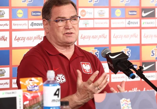 Urban odkrył karty. Oto skład reprezentacji Polski na mecz z Rumunią