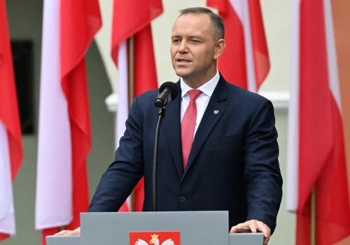 Prezydent Nawrocki grzmi w sprawie finansów państwa. Apel o dymisję ministra Domańskiego