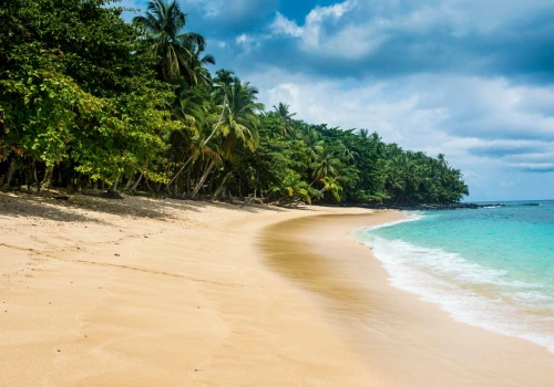 Przygoda dla prawdziwych podróżników! 🌍🌴 Wyspy Świętego Tomasza i Książęca + zwiedzanie Lizbony za 2839 PLN 😎☀️