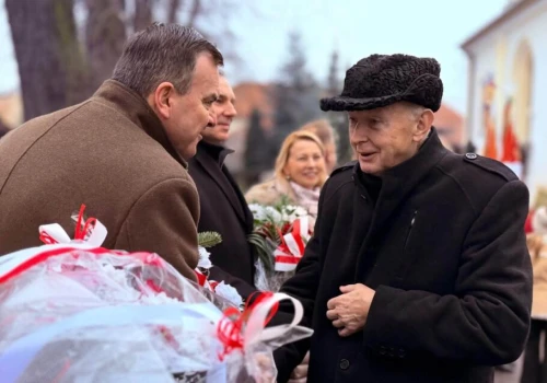 „Zawsze mówił prawdę”? Akta SB, TW „Staś” i niewygodne pytania o ks. Czernika