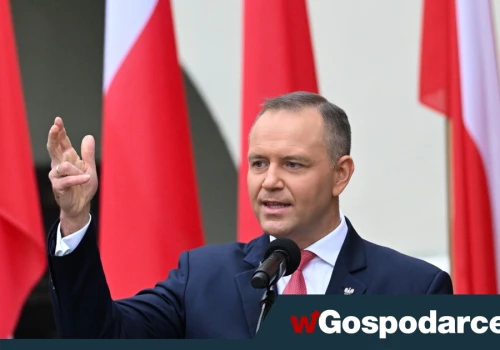 Prezydent o rządzie: niszczy dorobek 36 lat pracy Polek i Polaków