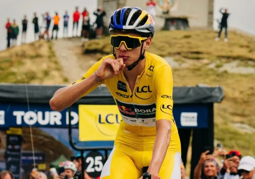 Lorenzo Finn: „Wspaniale byłoby wystartować w Giro”