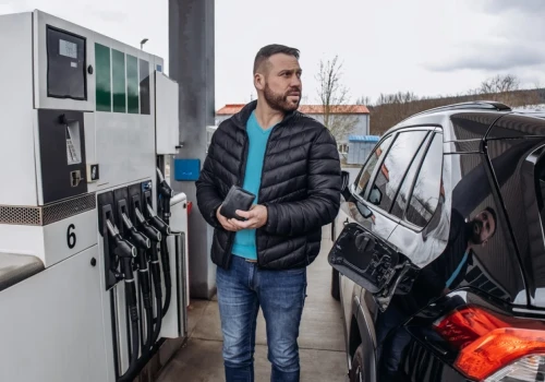 Tyle będziemy płacić za tankowanie do poniedziałku