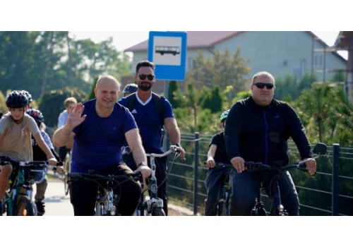 Ruszyli z Sompolna, w Wierzbinku dołączyli kolejni. Dalej jechali już razem