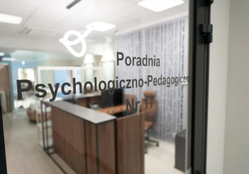Nowoczesna przestrzeń dla dzieci i młodzieży. Poradnia w Wawrze po rozbudowie
