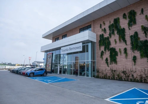 Toyota otwiera pierwszy energetycznie neutralny salon w Europie