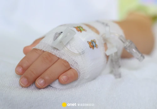 23-latek oskarżony o katowanie niemowlaka i jego matki. Jest ruch prokuratury