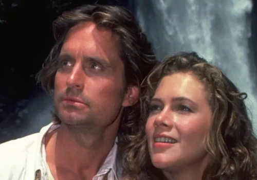 Michael Douglas ujawnił, że miał sekretny romans z Kathleen Turner. Aktorka odpowiedziała