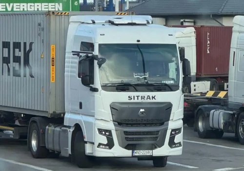Sitrak C7H już w Polsce, przy pracy na kontenerach – to chiński kuzyn MAN-a