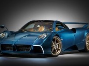 Pagani Huayra debiutuje w wydaniu Epitome - jedynym z manualną skrzynią