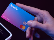 Revolut idzie jak burza. Tyle kasy trzymają tam Polacy