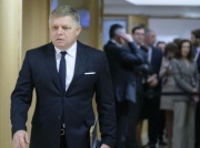 Robert Fico wystąpił publicznie po raz pierwszy od czasu zamachu. Od razu poparł Viktora Orbana