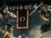 Gladiator II, czy Pedro Pascal przebije fenomen Russella Crowe’a? Są nowe plakaty!