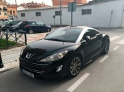 Peugeot RCZ 2.0 HDi z przebiegiem 580 tys. km. Francuskie coupe szuka nowego właściciela