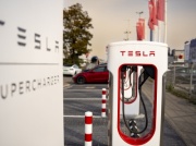 W Polsce działa już nowy Supercharger. Uruchomiono go pod Szczecinem