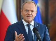 Tusk ponownie uderza w PiS, europoseł kpi. „Tylko jedno Panu wyszło ostatnimi czasy”