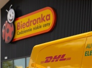 Idziesz na zakupy do Biedronki? Przy okazji odbierzesz paczkę z DHL BOX-a