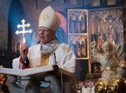 Papież Franciszek zdecydował: Abp Jędraszewski odejdzie. Ale jeszcze nie teraz