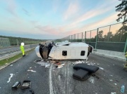 Tragiczny wypadek na A2. Pięć osób walczy o życie