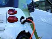 Niemcy nie chcą elektryków. Chętniej kupują auta z Dieslem