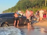 Trudno uwierzyć, co działo się na plaży w Mielnie. 