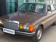 Mercedes 280E W123 1976 – 70000 PLN – Gaj