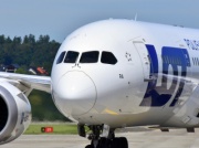 Pierwszy dreamliner LOT-u będzie miał internet na pokładzie. Padła data