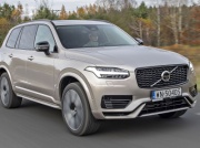 Volvo XC90 (2024). Opis wersji i cennik