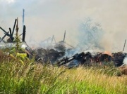 Spłonęła stodoła. Ogień niedopałkiem zaprószył 13-latek