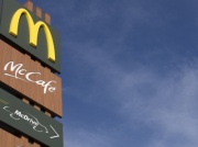 McDonald’s w tarapatach. Ogłasza zmasowane akcje promocyjne