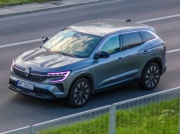 Renault Austral w TOP 3 najchętniej kupowanych samochodów w Danii. Lipiec 2024