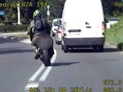 346 punktów karnych. Motocyklista podczas jednej przejażdżki popełnił 43 wykroczenia