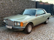 Mercedes 230 CE C123 1984 – 49500 PLN – Wrocław