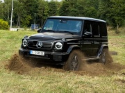 Mercedes G 580 EQ już w Polsce. Jeździ jak czołg, kręci 