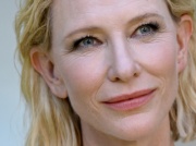 WELL LOOK: Cate Blanchett w łyżeczkowym topie ze Szwecji. O tej kreacji od kilku dni mówi cały świat mody