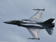 Polskie F-16 przechwyciły rosyjski samolot. Specjalny komunikat Dowództwa Operacyjnego