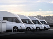 Tesla Semi pojawi się w Europie? Musk już szuka menedżera 