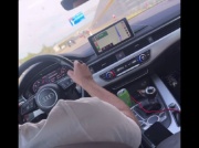 Patologia z instagrama jedzie 260km/h pasem awaryjnym [WIDEO]