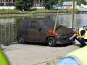 Zagadka wraków z rzeki Elbląg rozwiązana. Policja dotarła do właścicieli