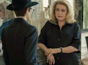 Chiara Mastroianni i Catherine Deneuve w komedii 